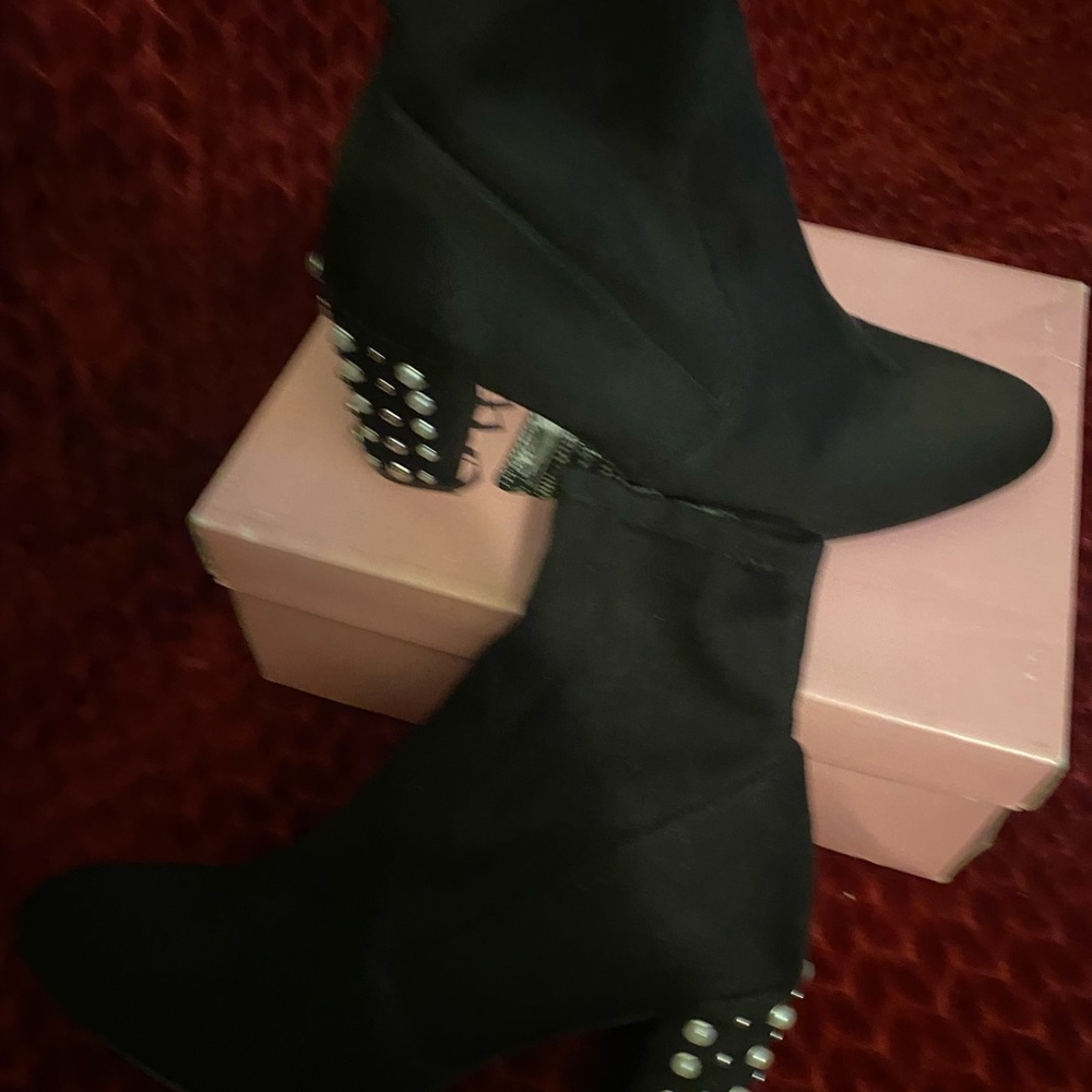 These are GORGEOUS 💯💯💯. Work once… - Picture 3 of 6